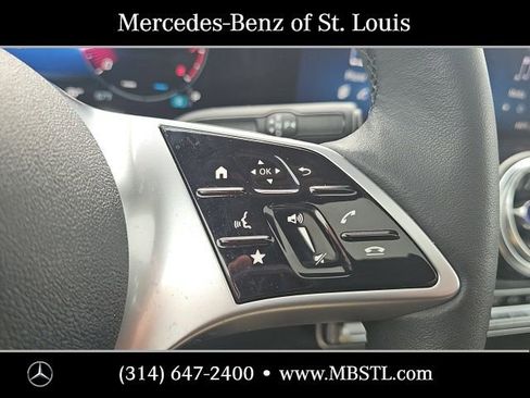 Used 2026 Mercedes-Benz GLB 250 4MATIC image 26