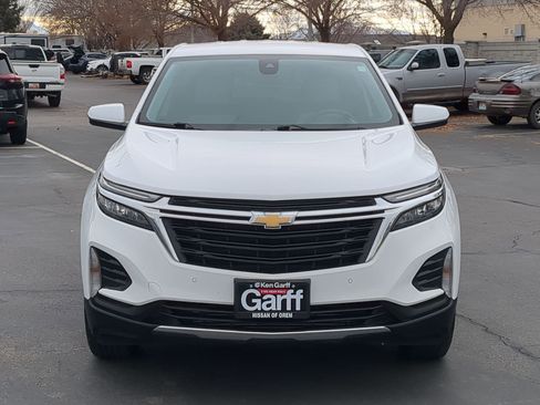 Used 2023 Chevrolet Equinox LT w/ Driver Convenience Package image 11