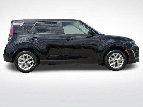 Certified 2024 Kia Soul LX w/ Option Group 015 FWD image 16