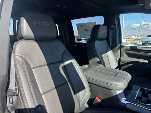 New 2026 Chevrolet Silverado 3500 High Country w/ High Country Premium Package image 19