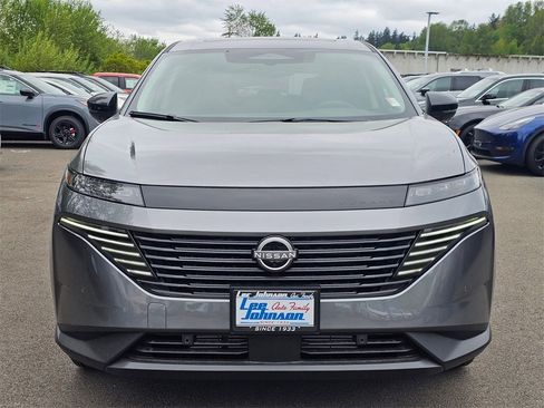 New 2025 Nissan Murano SL image 2