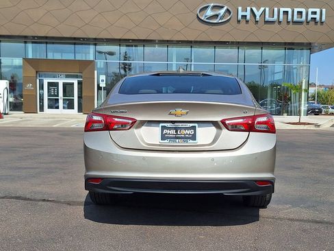 Used 2024 Chevrolet Malibu LT FWD image 4