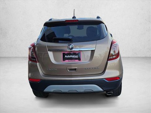 Used 2018 Buick Encore Preferred image 6