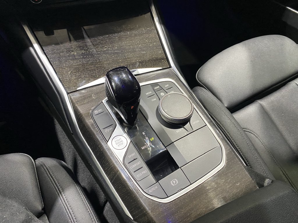 Used 2021 BMW 330i Sedan RWD image 7