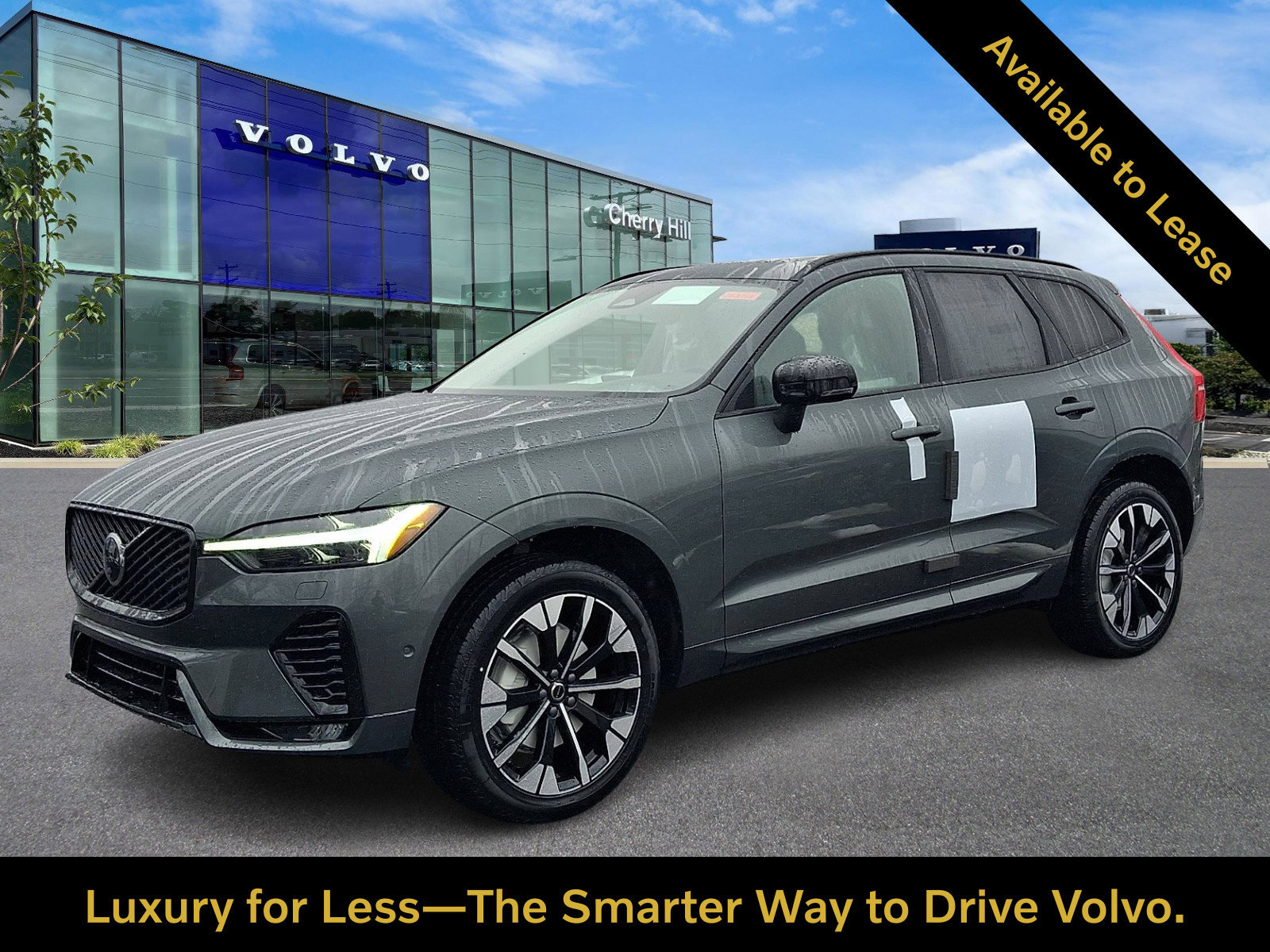 Certified 2026 Volvo XC60 B5 Plus w/ Protection Package Premier AWD/4WD image 2