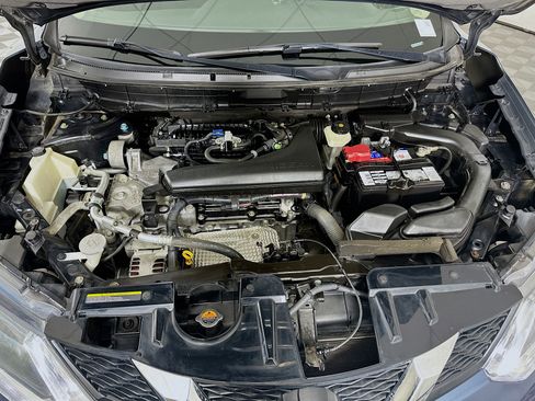 Used 2015 Nissan Rogue SV AWD/4WD image 32