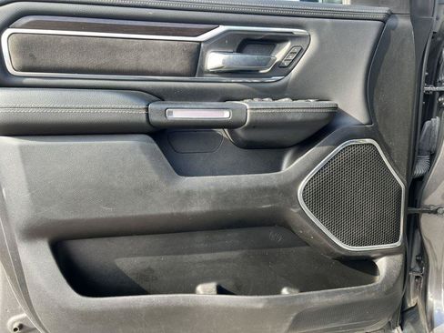 Used 2022 RAM 1500 Laramie AWD/4WD image 18