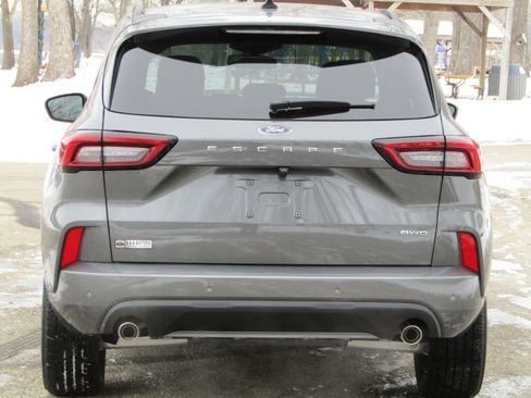 New 2025 Ford Escape ST-Line Elite image 3