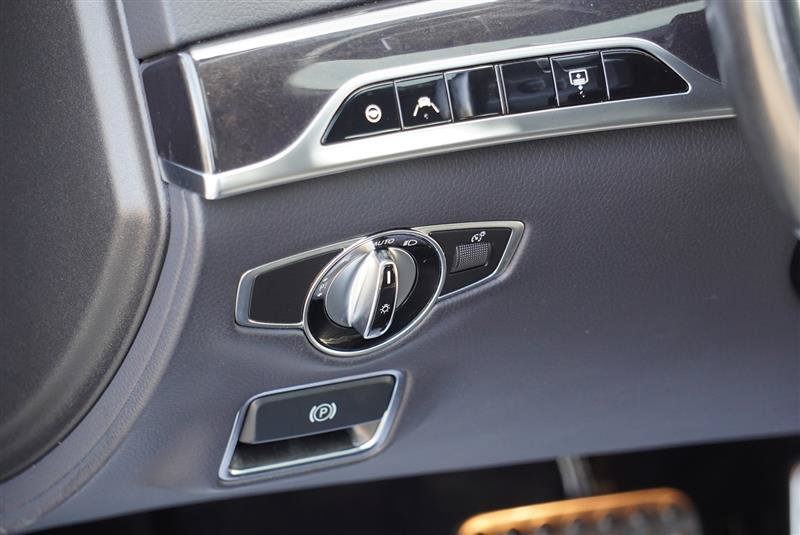 Used 2018 Mercedes-Benz S 560 4MATIC Sedan image 72