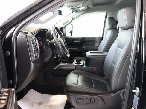 Used 2022 Chevrolet Silverado 3500 LTZ w/ LTZ Plus Package image 15