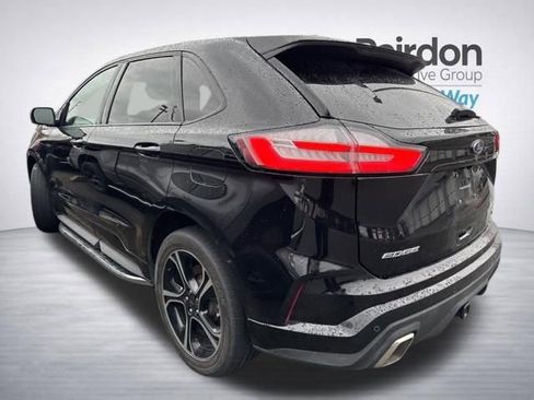 Used 2019 Ford Edge ST image 14