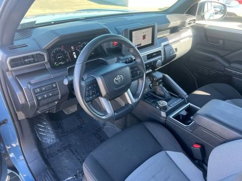 Certified 2025 Toyota 4Runner TRD Off-Road image 18