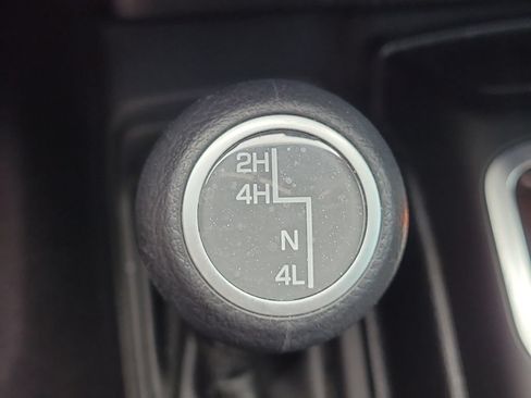 Used 2019 Jeep Wrangler Sport AWD/4WD image 22