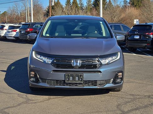 Certified 2025 Honda Odyssey Elite image 2