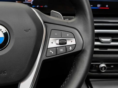 Used 2024 BMW 230i Coupe w/ Convenience Package image 22