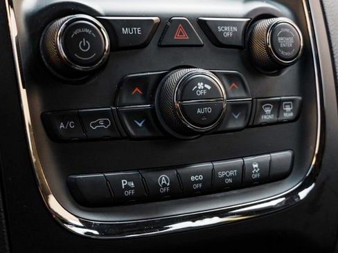 Used 2019 Dodge Durango GT image 18