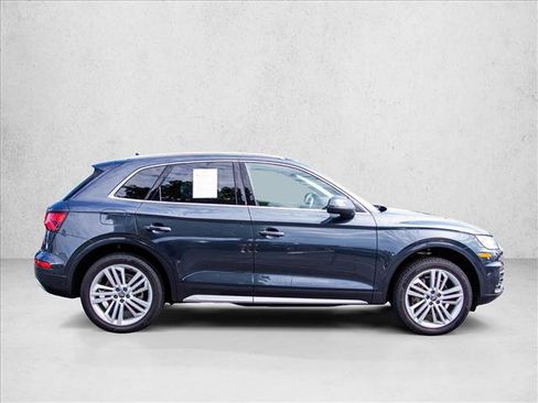 Used 2018 Audi Q5 Prestige w/ Prestige Package AWD/4WD image 4