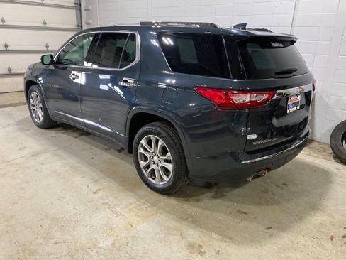 Used 2018 Chevrolet Traverse Premier AWD/4WD image 16
