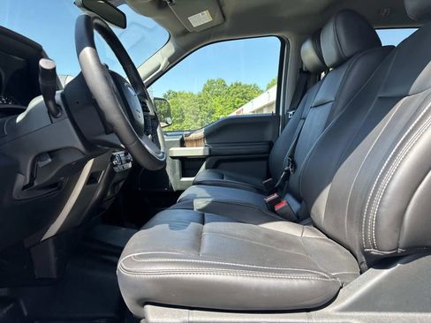 Used 2020 Ford F150 Lariat image 16