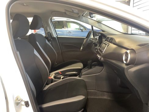 Used 2025 Nissan Versa S w/ S Plus Package FWD image 16