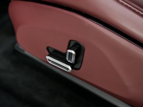 Used 2024 Ferrari Purosangue image 52