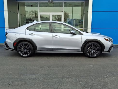 Used 2022 Subaru WRX Limited image 7