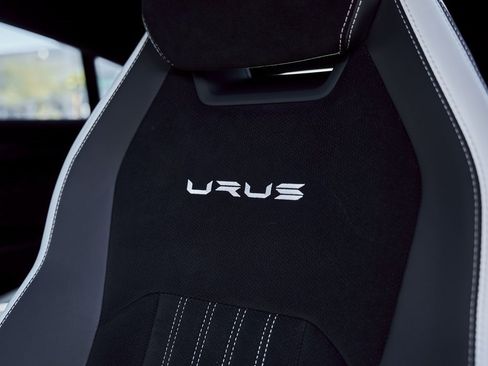 Used 2024 Lamborghini Urus Performante image 57