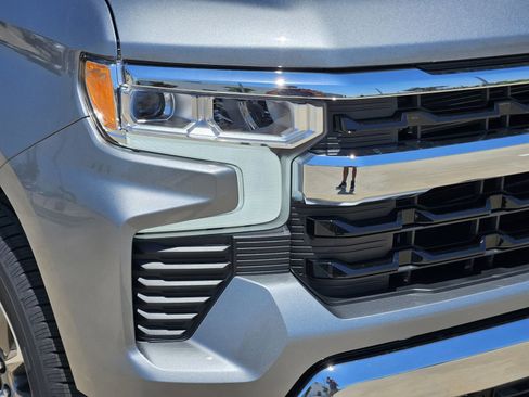 New 2026 Chevrolet Silverado 1500 LT w/ Texas Edition Plus AWD/4WD image 9