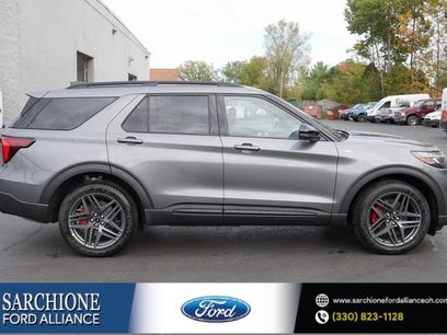 New 2026 Ford Explorer ST-Line w/ ST-Line Street Pack