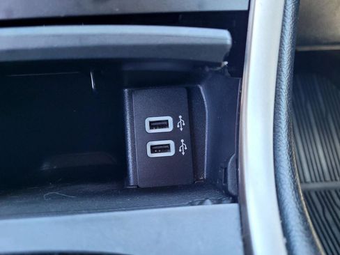 Used 2018 Ford Edge SEL w/ Equipment Group 201A AWD/4WD image 26