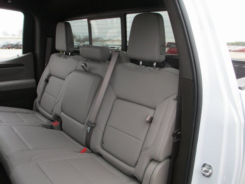 New 2026 GMC Sierra 1500 SLT w/ SLT Premium Plus Package image 13