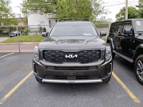 Used 2021 Kia Telluride S AWD/4WD image 13