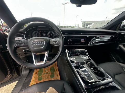 Certified 2025 Audi Q8 Premium w/ Black Optic Package AWD/4WD image 14