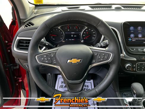 Used 2023 Chevrolet Equinox LT AWD/4WD image 14