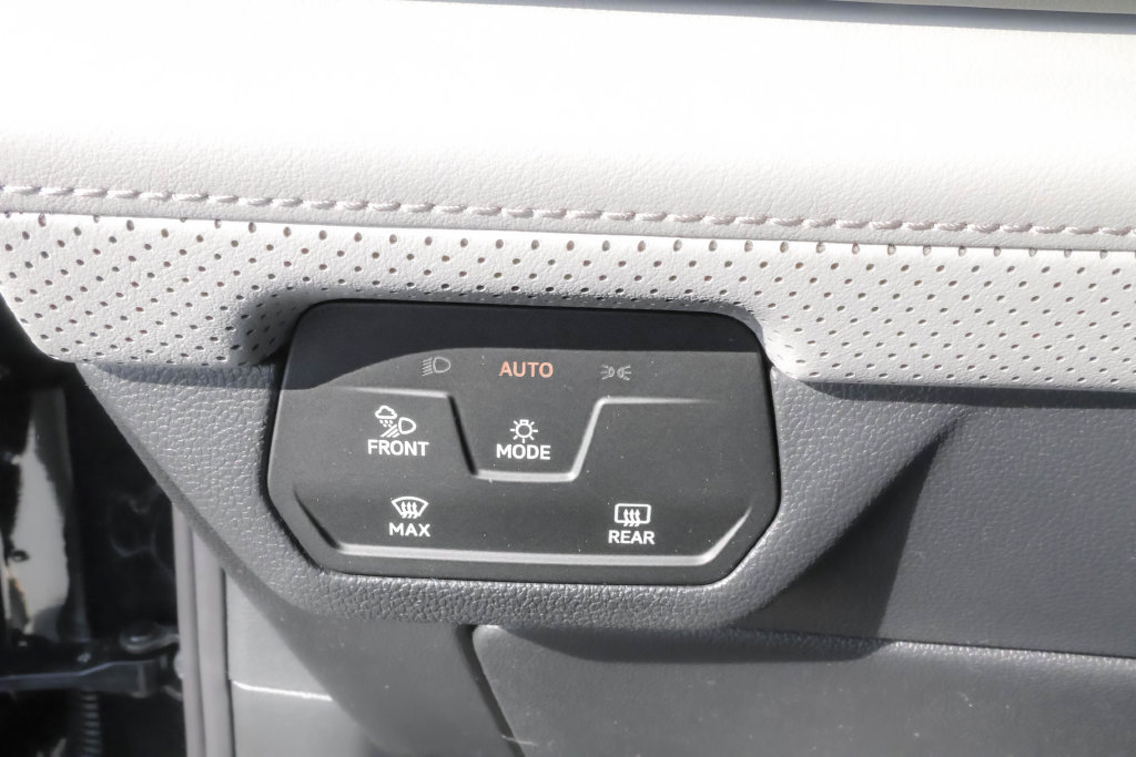 New 2026 Volkswagen Atlas Peak Edition AWD/4WD image 21