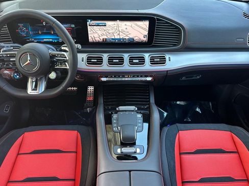 Certified 2025 Mercedes-Benz GLE 53 AMG 4MATIC image 26