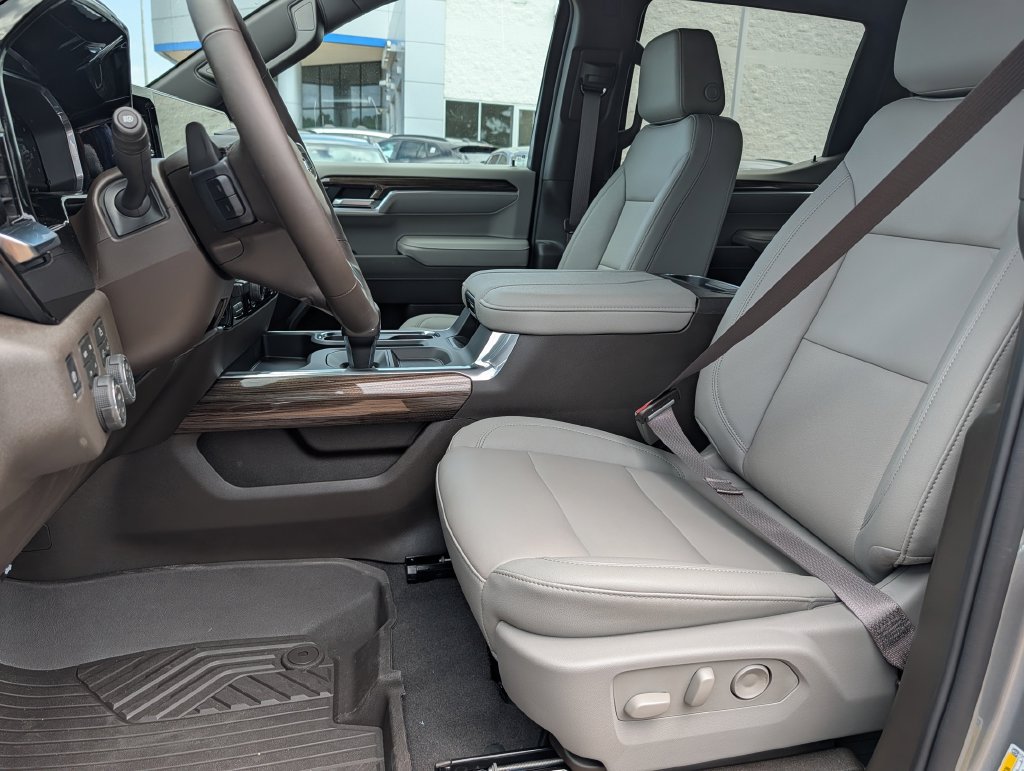 New 2026 Chevrolet Silverado 1500 RST w/ Convenience Package II AWD/4WD image 11