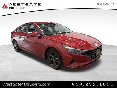 Used 2022 Hyundai Elantra SEL w/ Cargo Package