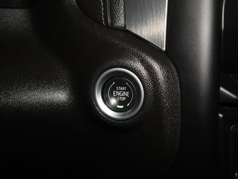 Certified 2021 GMC Sierra 3500 Denali w/ Denali Ultimate Package image 16