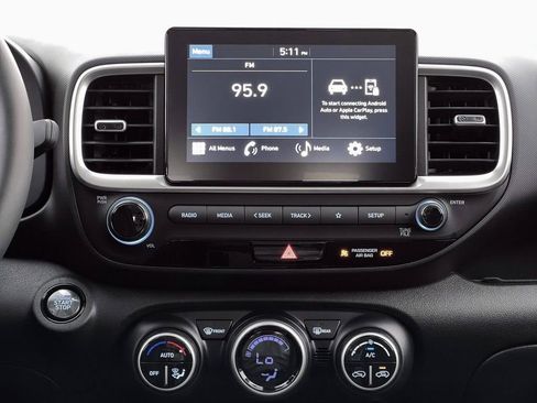 New 2026 Hyundai Venue SEL FWD image 28