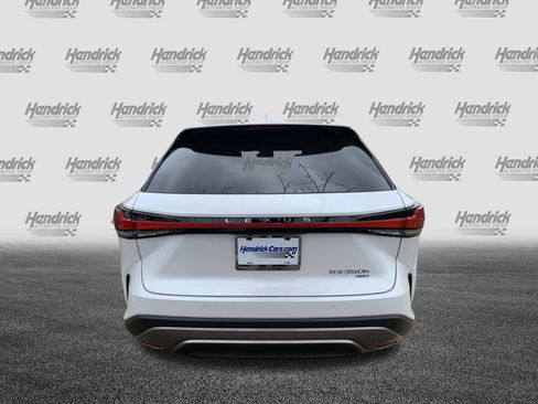 Used 2024 Lexus RX 350 w/ Convenience Package image 9