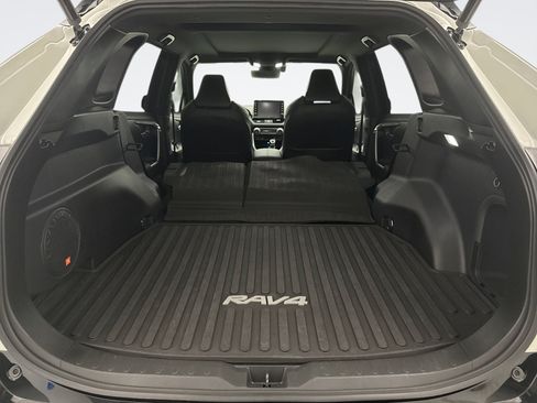 Used 2022 Toyota RAV4 XSE AWD/4WD image 24