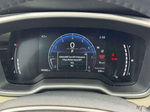 Used 2023 Toyota Corolla Cross XLE w/ Convenience Package image 25