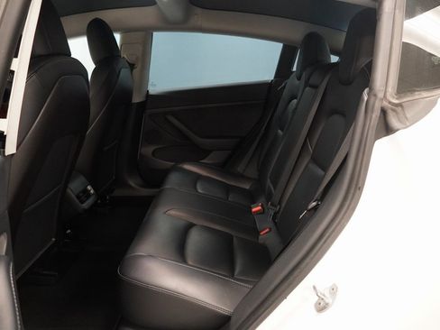 Used 2021 Tesla Model 3 Standard Range Plus image 26