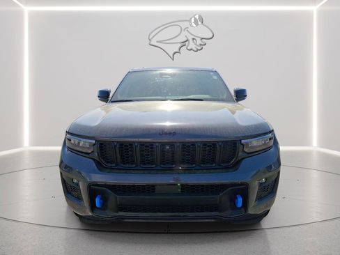 Used 2024 Jeep Grand Cherokee Limited 4xe image 9