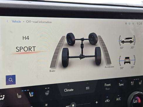 Used 2024 Lexus GX 550 w/ Cold Area Package AWD/4WD image 34