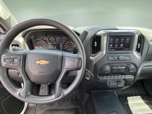 Used 2025 Chevrolet Silverado 1500 W/T RWD image 11