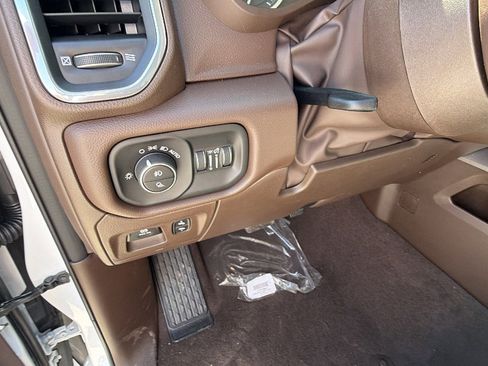 New 2026 RAM 1500 Laramie AWD/4WD image 20