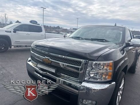 Used 2013 Chevrolet Silverado 1500 W/T w/ LS Package image 8