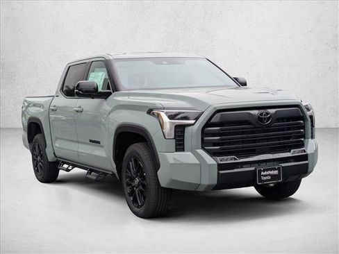 Used 2025 Toyota Tundra Limited image 7